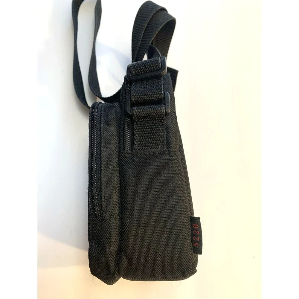 Tamrac Camera Case Bag 5220 Black Adjustable Strap Zippered Closure Front Pocket